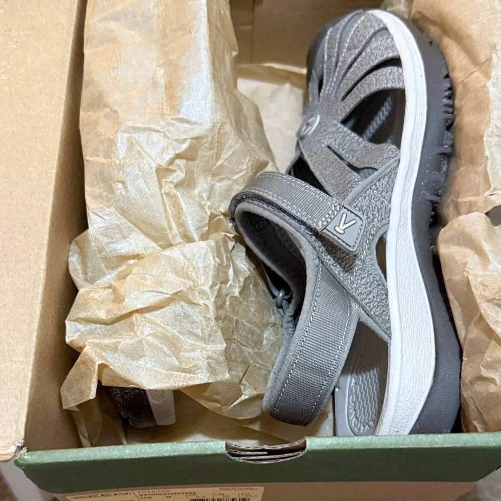 KEEN Brindle/ Shitake Rose Sandal size 9 - Picture 11 of 11